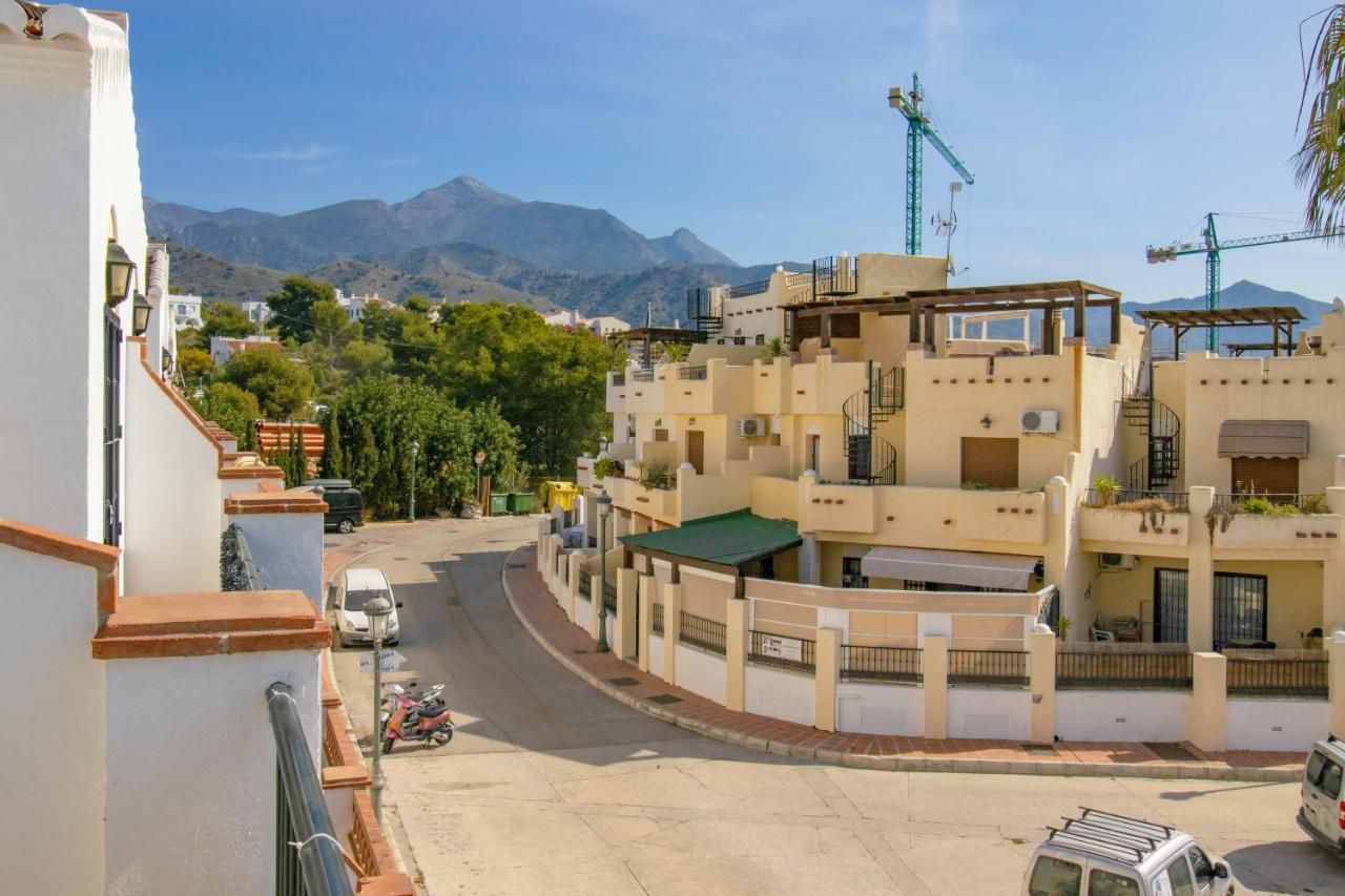 Apartmán Apt Nerja Chimenea With Ocean View, A/C, & Fiber Exteriér fotografie